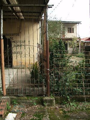 Terreno à venda  com 317m², Avenida da Serraria no bairro Espírito Santo em Porto Alegre
