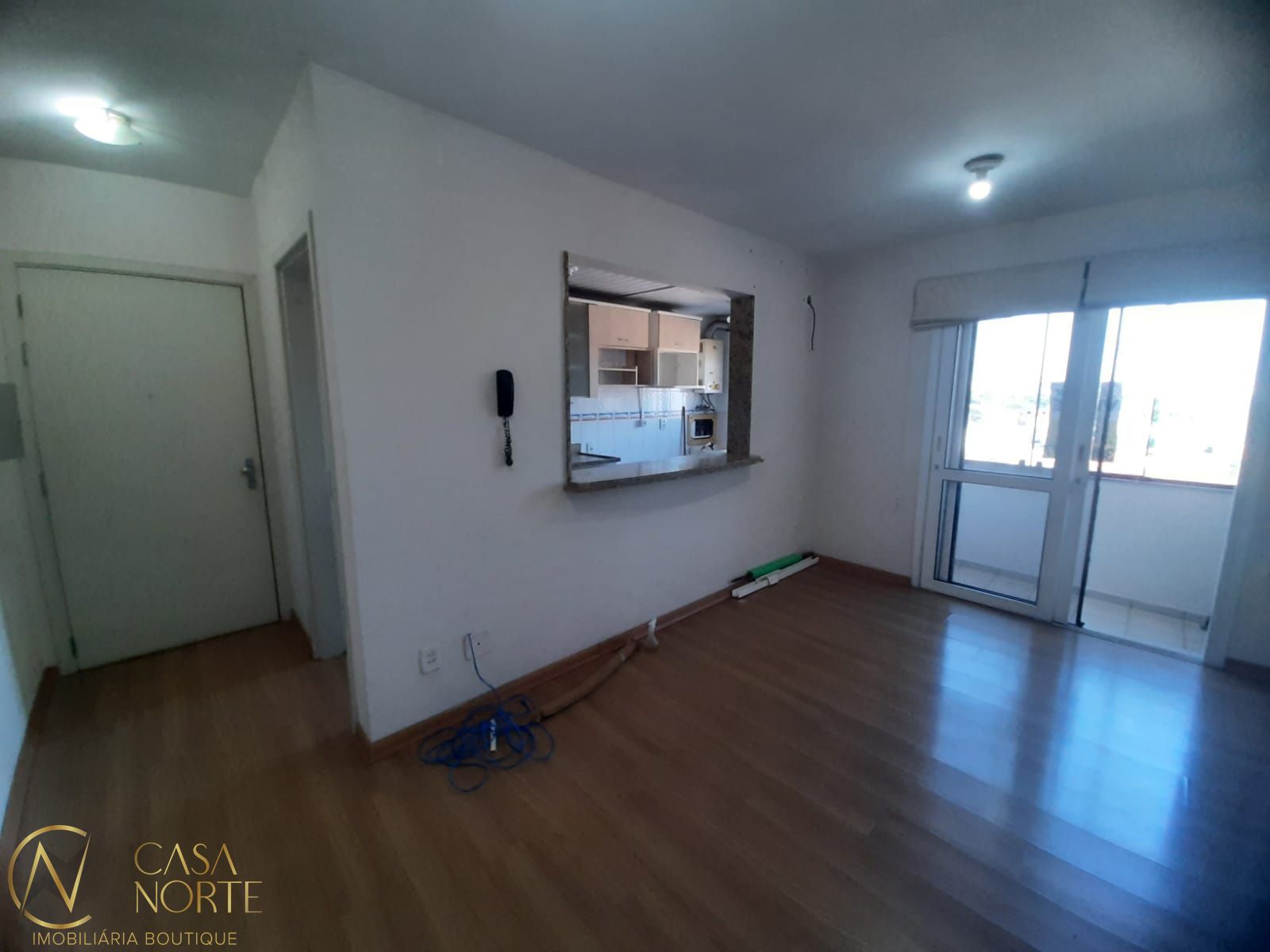 Apartamento à venda com 2 quartos, 55m², 1 vaga, Avenida da Cavalhada no bairro Cavalhada em Porto Alegre