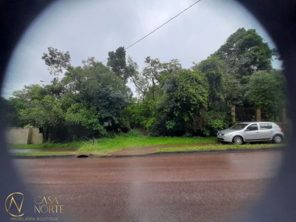 Terreno à venda  com 3595m², Estrada das Três Meninas no bairro Vila Nova em Porto Alegre