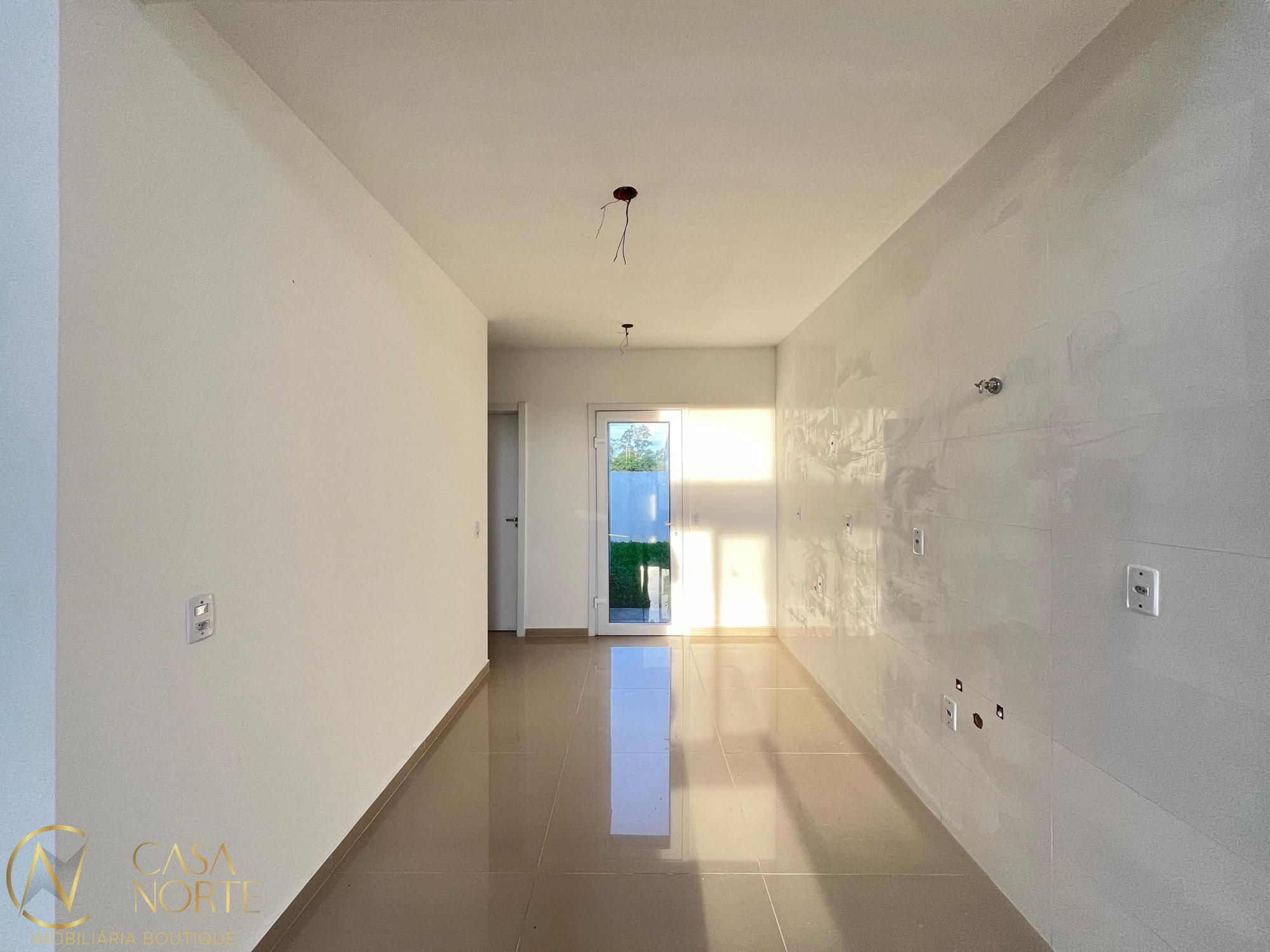 Casa de Condomínio à venda com 2 quartos, 85m², 1 suíte, 2 vagas, Rua Jorge Babot Miranda no bairro Aberta dos Morros em Porto Alegre
