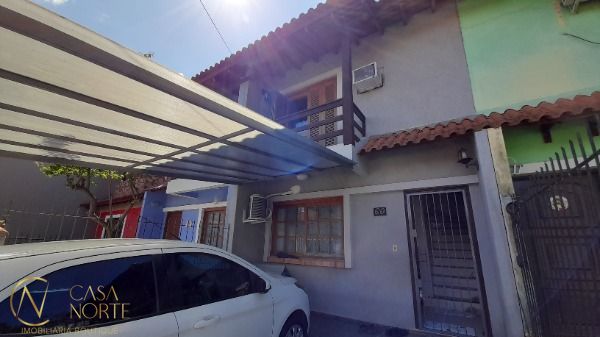 Casa à venda com 2 quartos, 73m², 1 vaga, Rua Doutor Carlos de Sa no bairro Hípica em Porto Alegre
