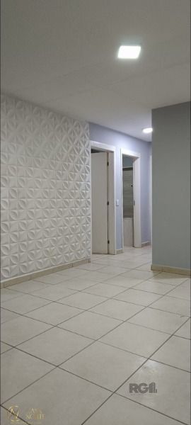 Apartamento à venda com 2 quartos, 48m², Rua Laranjeiras no bairro Restinga em Porto Alegre