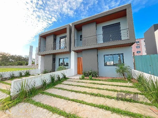 Casa à venda com 3 quartos, 120m², 1 suíte, 2 vagas, Rua Lucindo Antônio Bottin no bairro Hípica em Porto Alegre