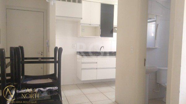 Apartamento à venda com 2 quartos, 47m², 1 vaga, Rua Soely Nunes Rosa no bairro Restinga em Porto Alegre