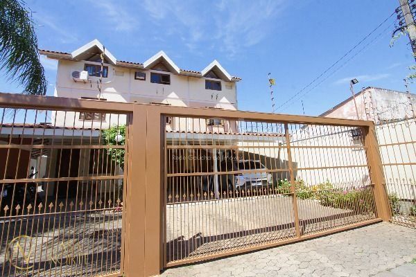 Casa de Condomínio à venda com 3 quartos, 97m², 1 vaga, Rua Alvaro Guterres no bairro Tristeza em Porto Alegre