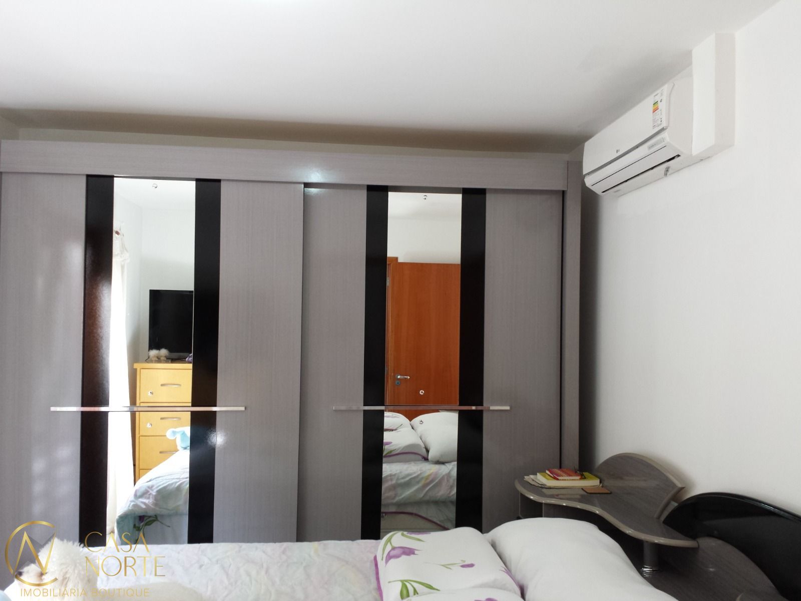 Casa de Condomínio à venda com 3 quartos, 85m², 1 suíte, 1 vaga, Rua Francisco Bortoluzzi no bairro Ipanema em Porto Alegre