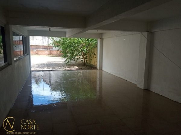 Prédio Comercial à venda  com 700m², Rua Doutor Pereira Neto no bairro Tristeza em Porto Alegre