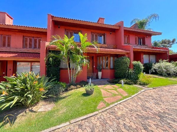 Casa de Condomínio à venda com 4 quartos, 290m², 2 suítes, 2 vagas, Avenida Cai no bairro Cristal em Porto Alegre