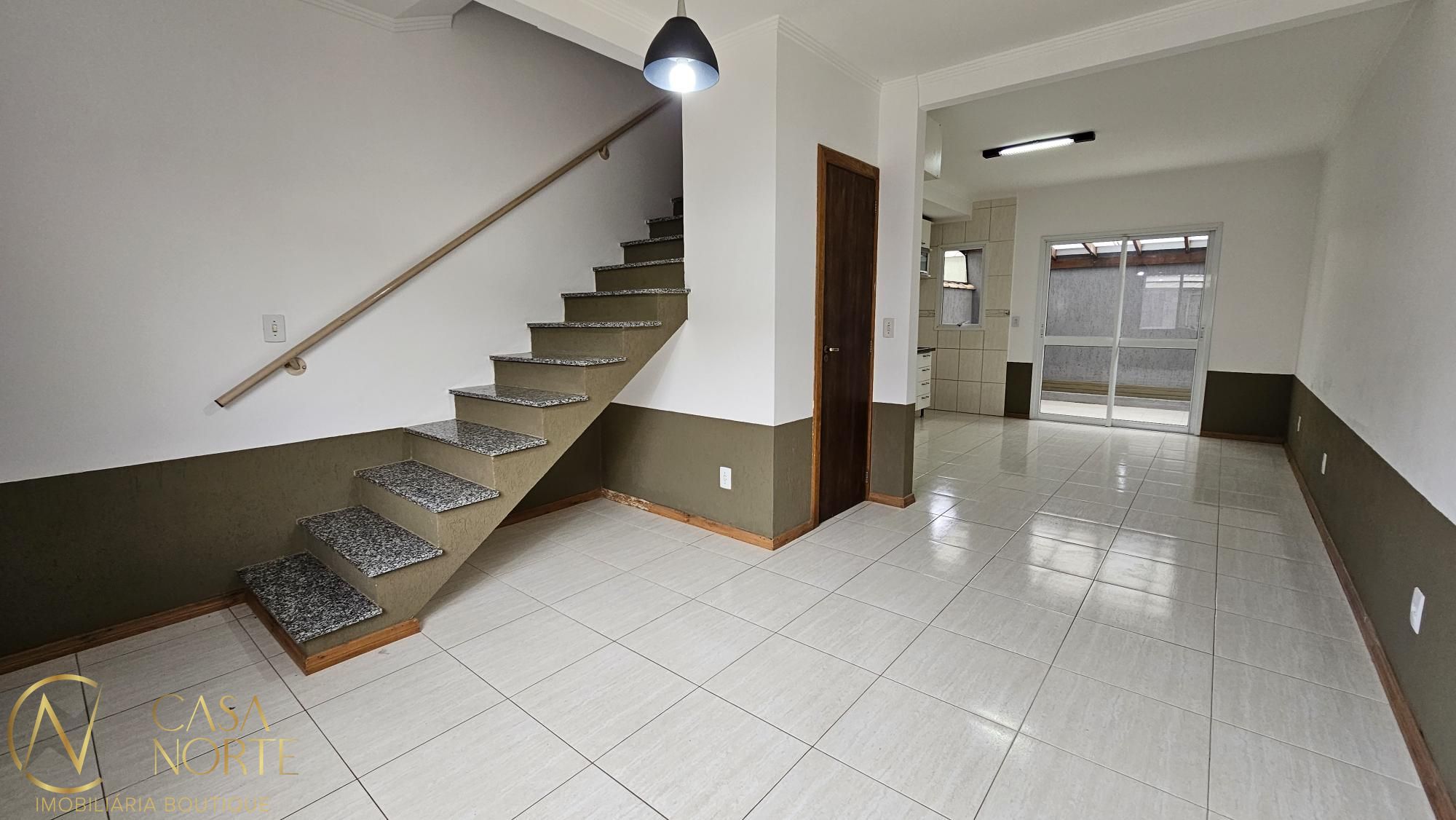Casa de Condomínio à venda com 2 quartos, 97m², 1 vaga, Rua Dorival Castilhos Machado no bairro Aberta dos Morros em Porto Alegre