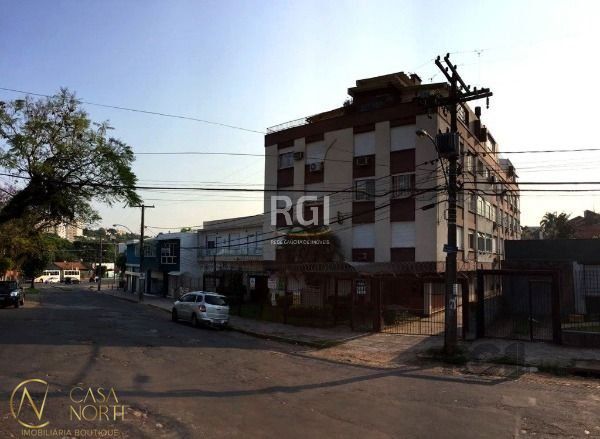 Apartamento à venda com 2 quartos, 61m², 1 vaga, Rua Doutor Ney Cabral no bairro Nonoai em Porto Alegre