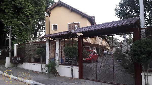 Casa de Condomínio à venda com 3 quartos, 83m², 1 suíte, 1 vaga, Rua Francisco Bortoluzzi no bairro Ipanema em Porto Alegre