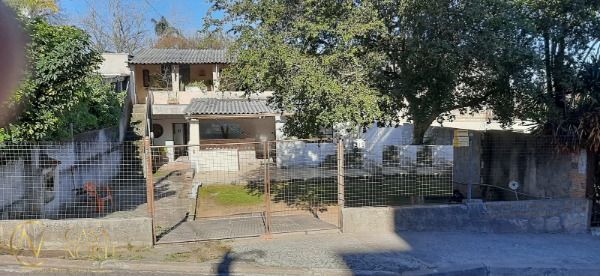 Terreno à venda  com 300m², Rua Porto Calvo no bairro Ipanema em Porto Alegre