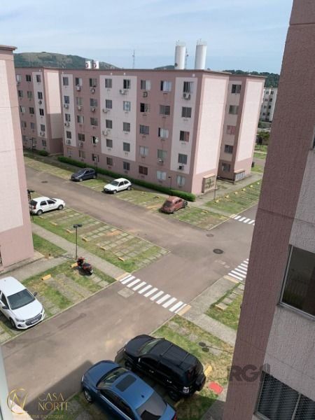 Apartamento à venda com 2 quartos, 41m², 1 vaga, Rua Avenida Edgar Pires de Castro - de 2240 a 3038 - Lado Par no bairro Hípica em Porto Alegre