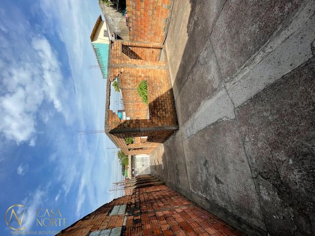 Terreno à venda  com 175m², Rua Doutor Antônio Mazzaferro Neto no bairro Hípica em Porto Alegre