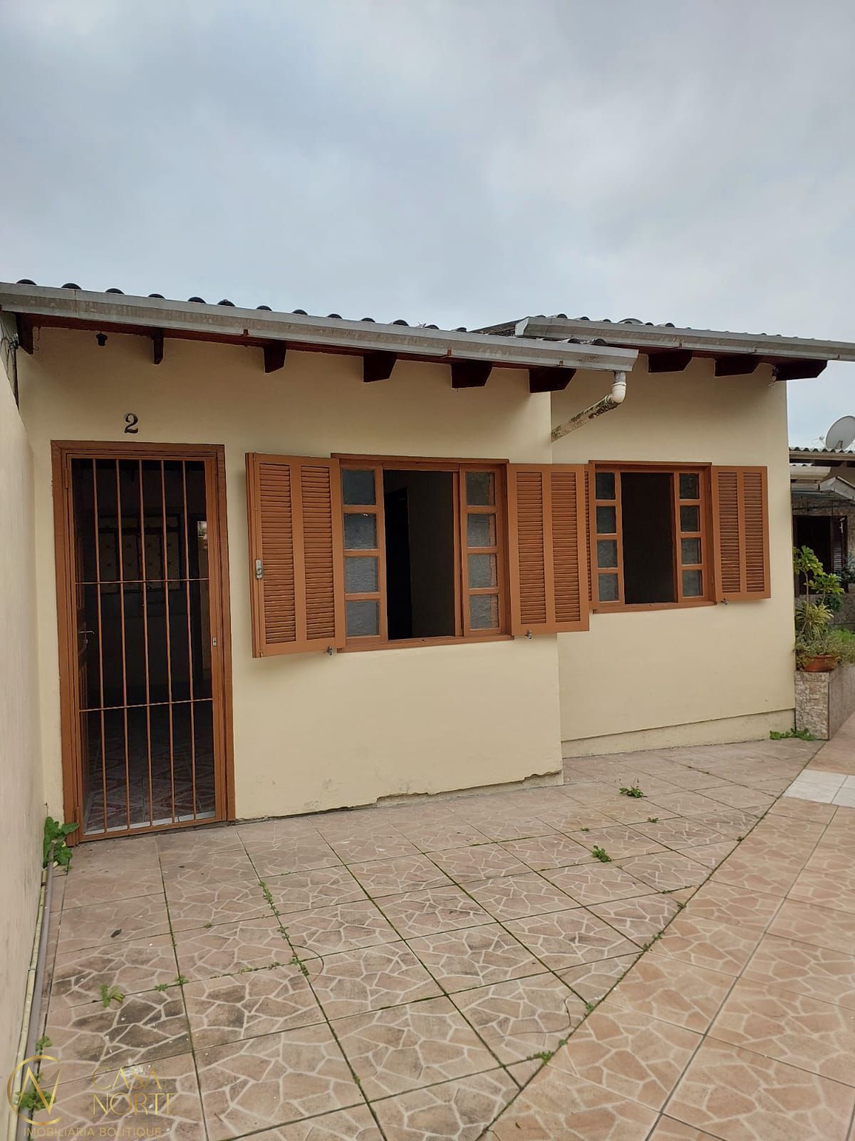 Casa à venda com 2 quartos, 36m², Rua Camaquã no bairro Camaquã em Porto Alegre