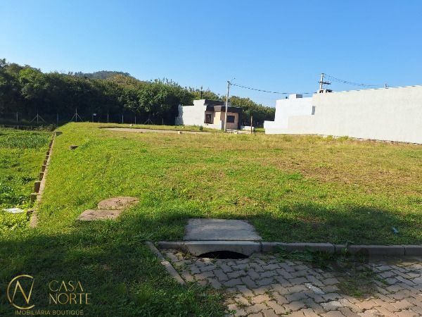 Terreno à venda  com 191m², Estrada Jorge Pereira Nunes no bairro Campo Novo em Porto Alegre