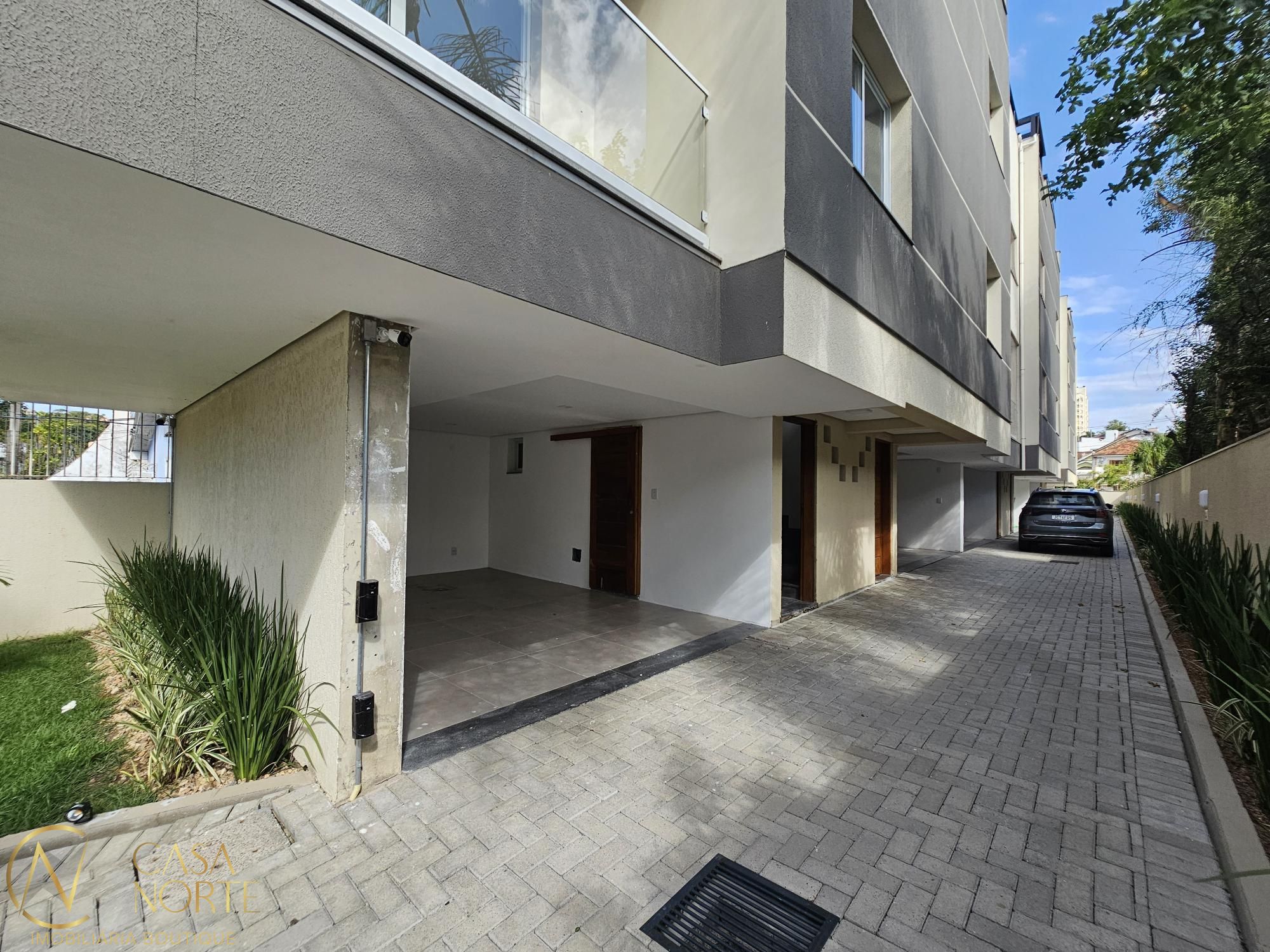 Casa de Condomínio à venda com 3 quartos, 120m², 1 suíte, 1 vaga, Avenida Sergipe no bairro Glória em Porto Alegre