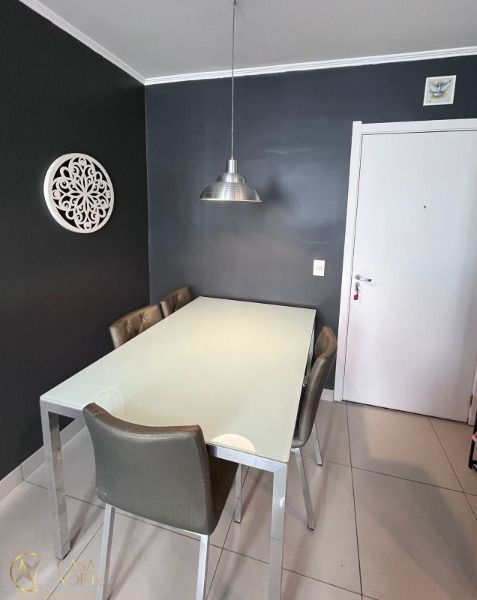 Apartamento à venda com 2 quartos, 46m², 1 vaga, Rua Coronel Massot no bairro Cristal em Porto Alegre