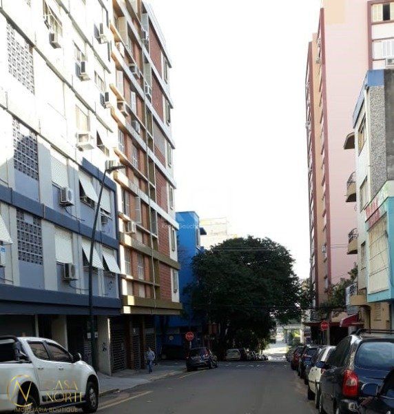 Apartamento à venda com 1 quarto, 180m², 1 suíte, 1 vaga, Rua Riachuelo no bairro Centro Histórico em Porto Alegre