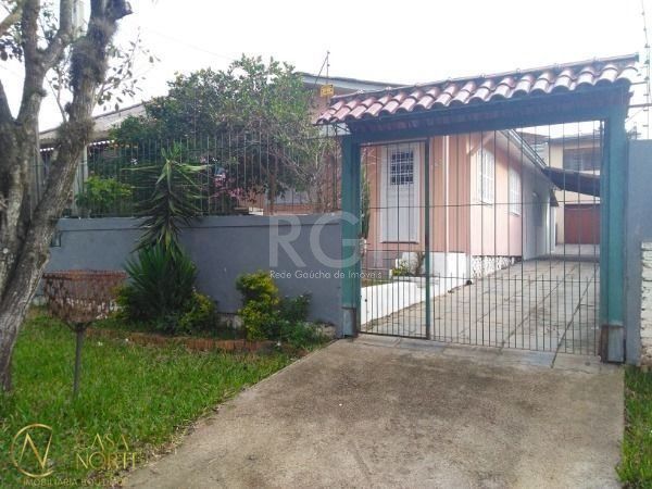 Casa à venda com 2 quartos, 98m², 3 vagas, Avenida da Serraria no bairro Espírito Santo em Porto Alegre