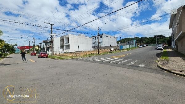 Terreno à venda  com 349m², Rua Luzinete Alves Aragon no bairro Hípica em Porto Alegre