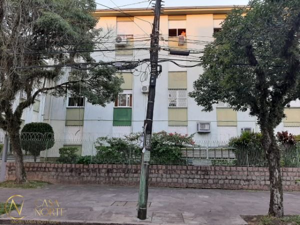 Apartamento à venda com 2 quartos, 51m², Avenida Capivari no bairro Cristal em Porto Alegre