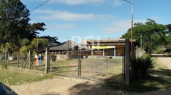 Terreno à venda  com 1118m², Estrada Jacques da Rosa no bairro Lageado em Porto Alegre