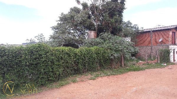 Terreno à venda  com 2120m², Avenida Eduardo Prado no bairro Cavalhada em Porto Alegre