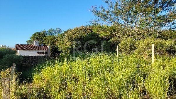 Terreno à venda  com 235m², Rua Claudio da Silva Pinto no bairro Espírito Santo em Porto Alegre