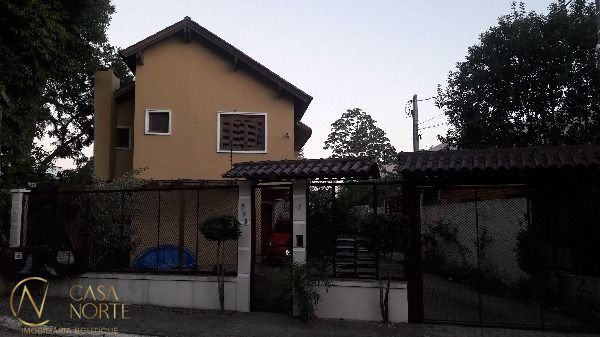 Casa de Condomínio à venda com 3 quartos, 83m², 1 suíte, 1 vaga, Rua Francisco Bortoluzzi no bairro Ipanema em Porto Alegre