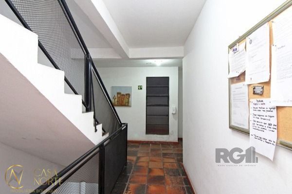 Apartamento à venda com 1 quarto, 37m², Rua Marechal Hermes no bairro Camaquã em Porto Alegre