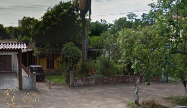 Terreno à venda  com 440m², Avenida da Cavalhada no bairro Ipanema em Porto Alegre
