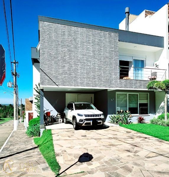 Casa de Condomínio à venda com 3 quartos, 230m², 3 suítes, 2 vagas, Rua Ivo Walter Kern no bairro Aberta dos Morros em Porto Alegre