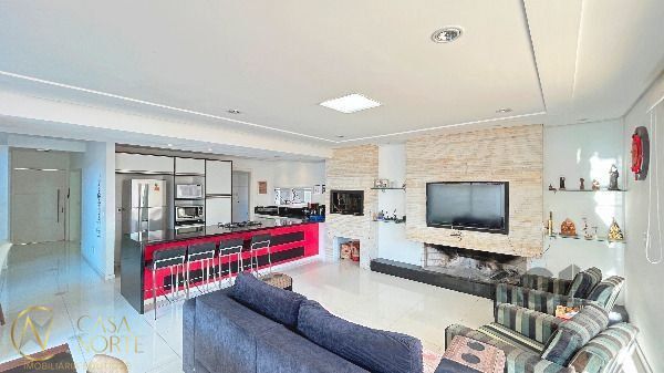 Casa à venda com 3 quartos, 230m², 3 suítes, 4 vagas, Rua Eroni Soares Machado no bairro Hípica em Porto Alegre