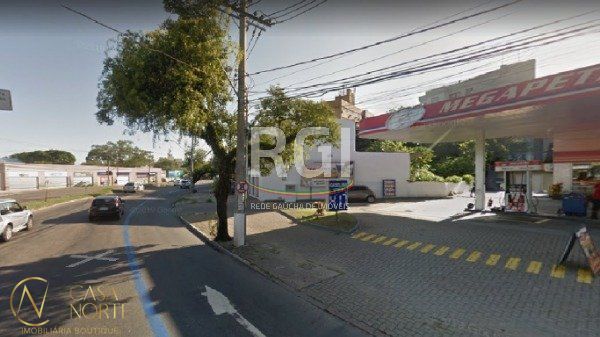 Terreno à venda  com 514m², Avenida da Cavalhada no bairro Cavalhada em Porto Alegre