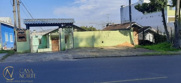 Casa à venda com 6 quartos, 97m², 1 suíte, 3 vagas, Rua Dea Coufal no bairro Ipanema em Porto Alegre