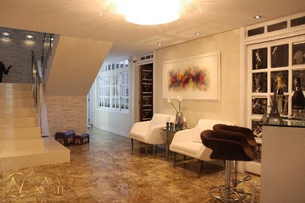 Casa à venda com 5 quartos, 740m², 5 suítes, 5 vagas, Jigoro Kano no bairro Jardim Isabel em Porto Alegre