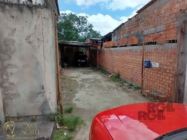 Terreno à venda  com 397m², Avenida Juca Batista no bairro Cavalhada em Porto Alegre