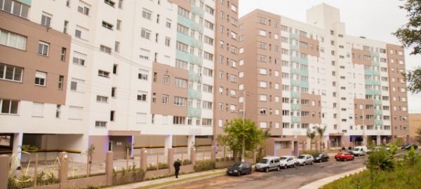 Apartamento à venda com 2 quartos, 50m², 1 vaga, Avenida Florianopolis no bairro Azenha em Porto Alegre