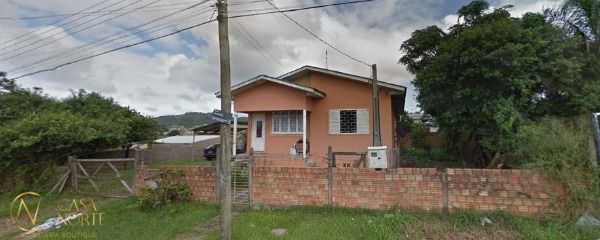 Casa à venda com 2 quartos, 96m², Rua Jordania no bairro Lomba do Pinheiro em Porto Alegre