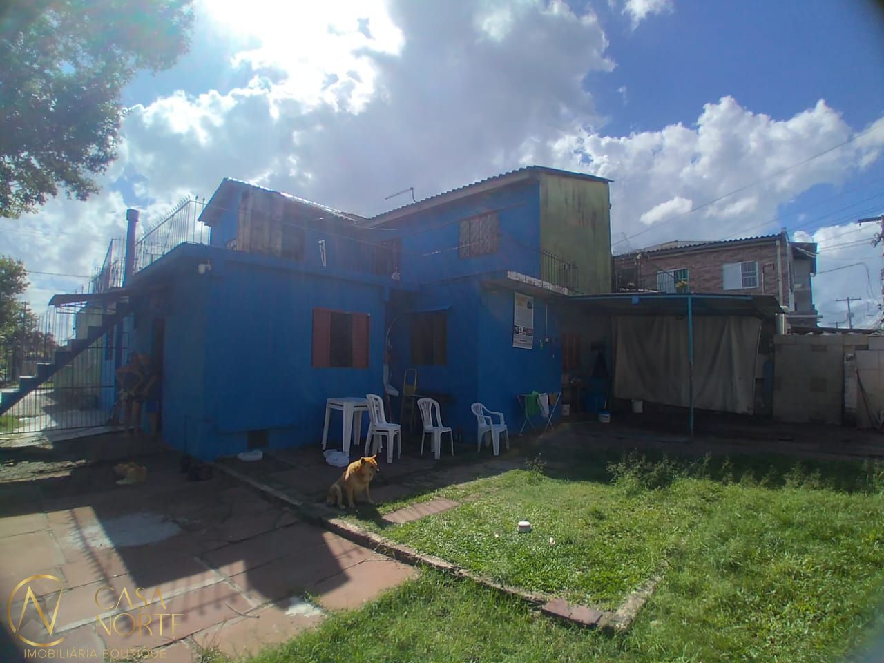 Casa à venda com 3 quartos, 75m², 5 vagas, Rua David Cherman no bairro Restinga em Porto Alegre