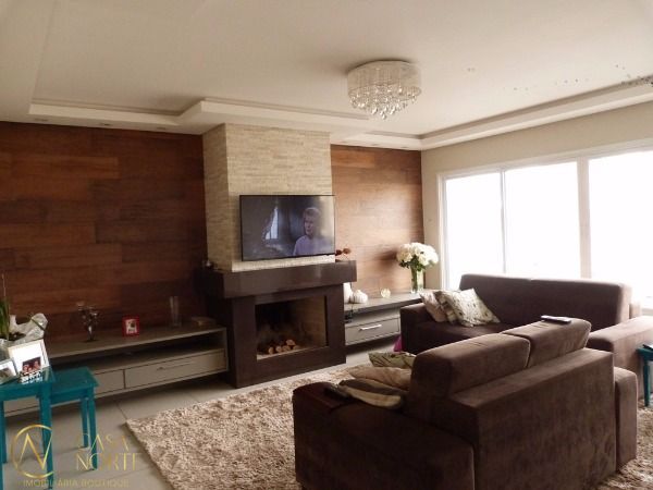 Casa de Condomínio à venda com 4 quartos, 251m², 4 suítes, 2 vagas, Rua Eroni Soares Machado no bairro Hípica em Porto Alegre
