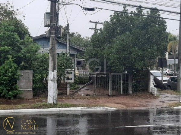 Terreno à venda  com 410m², Avenida Eduardo Prado no bairro Cavalhada em Porto Alegre
