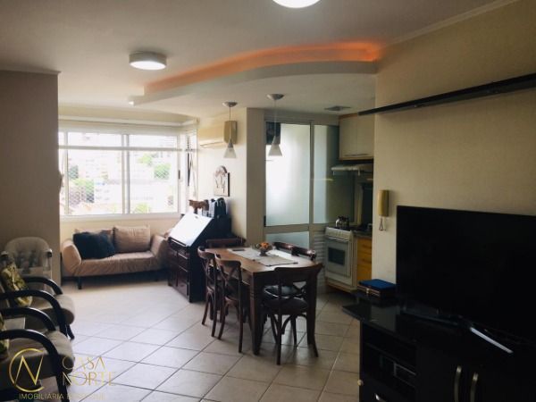 Apartamento à venda com 2 quartos, 68m², 1 suíte, 1 vaga, Rua Conde de Porto Alegre no bairro Floresta em Porto Alegre