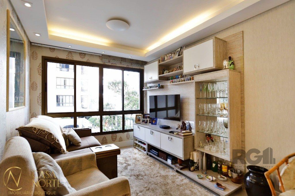 Apartamento à venda com 2 quartos, 67m², 1 suíte, 1 vaga, Rua Jari no bairro Passo da Areia em Porto Alegre