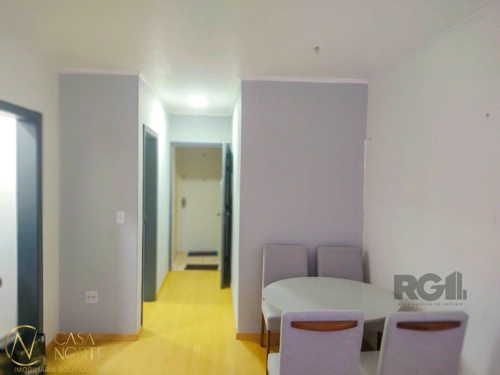 Apartamento à venda com 1 quarto, 42m², Rua Sapê no bairro Passo da Areia em Porto Alegre