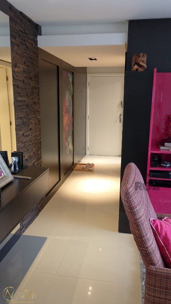 Apartamento à venda com 2 quartos, 102m², 1 suíte, 2 vagas, Rua Pedro Chaves Barcelos no bairro Auxiliadora em Porto Alegre