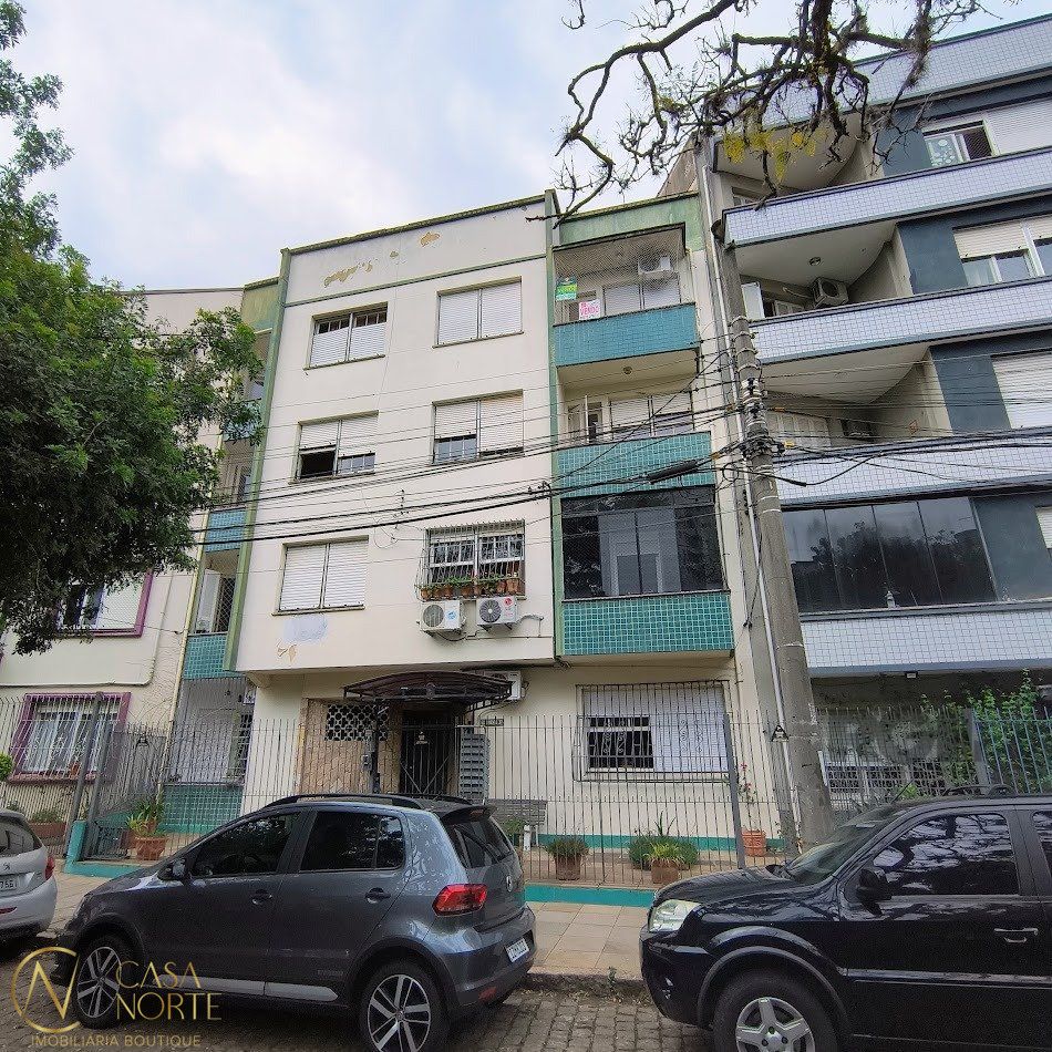 Apartamento à venda com 3 quartos, 89m², Praça Doutor Júlio de Aragão Bozano no bairro Santana em Porto Alegre