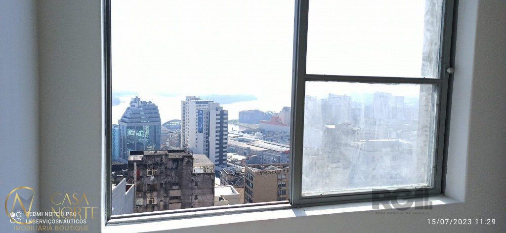 Sala Comercial à venda , 23m², Rua Vigario José Inácio no bairro Centro Histórico em Porto Alegre