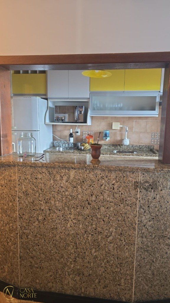 Apartamento à venda com 2 quartos, 62m², 1 vaga, Avenida Protásio Alves no bairro Petrópolis em Porto Alegre